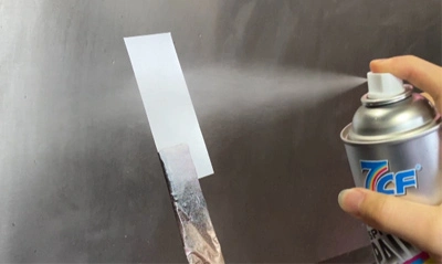 열 저항 스프레이 페인트 (300 ℃/600 ℃) 기능 및 혜택